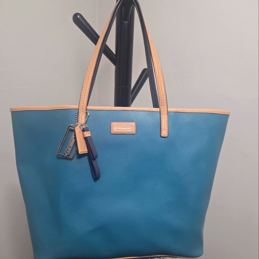 Large Coach purse